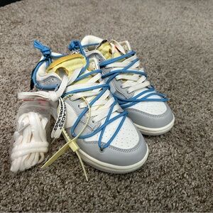 DS Nike off white 05/50 size 7